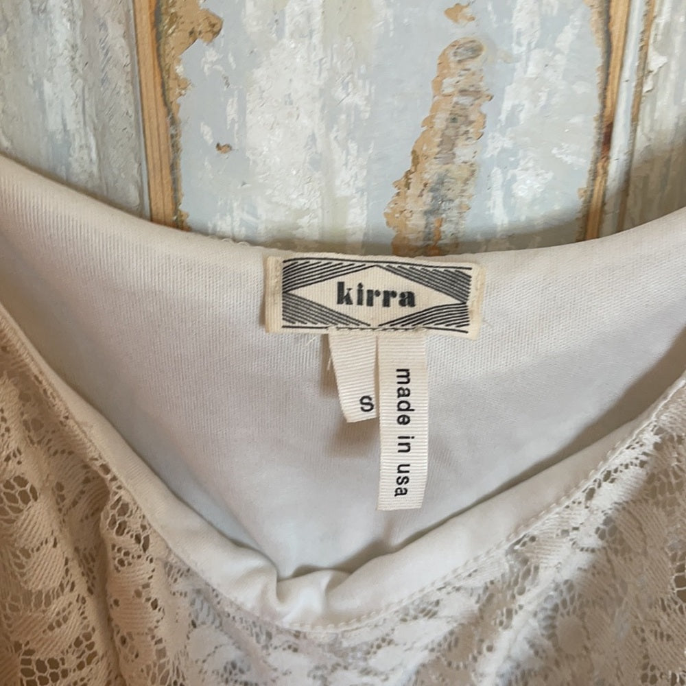 Bundle white crop tops new with tag lace pretty little layers and Kirra