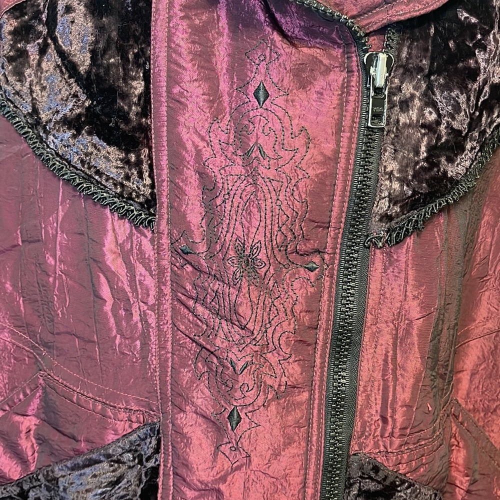 Vintage maroon International Outerwear velvet bomber jacket Sz M