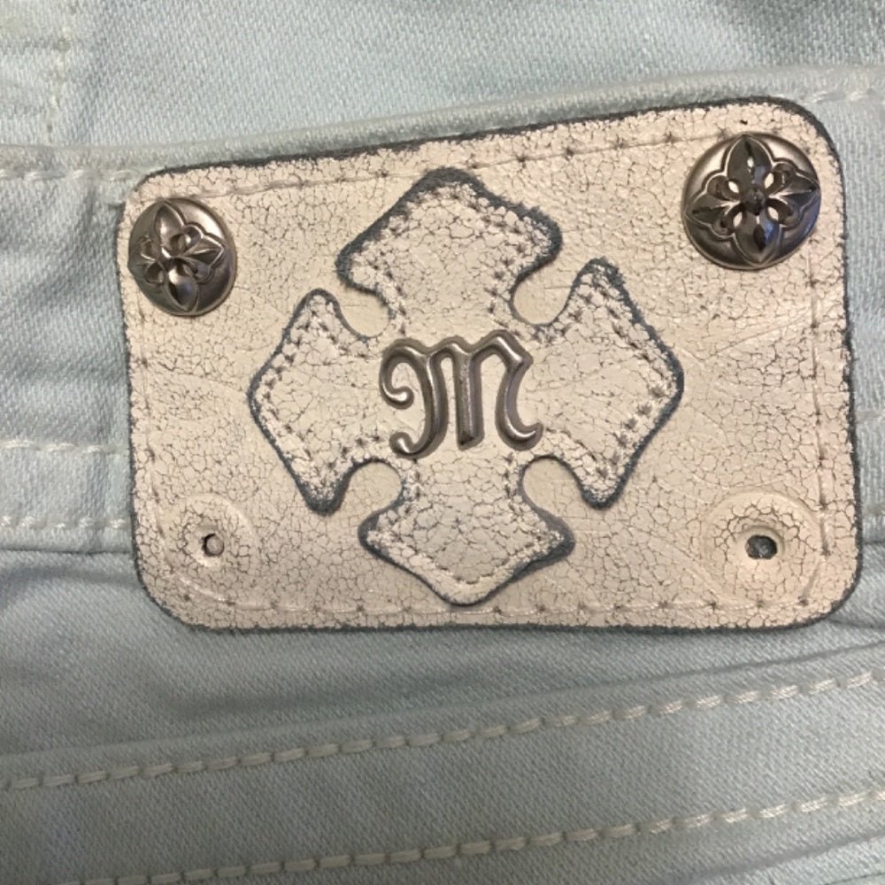 Miss Me skinny Izzy blue jeans Sz 25 with rhinestones