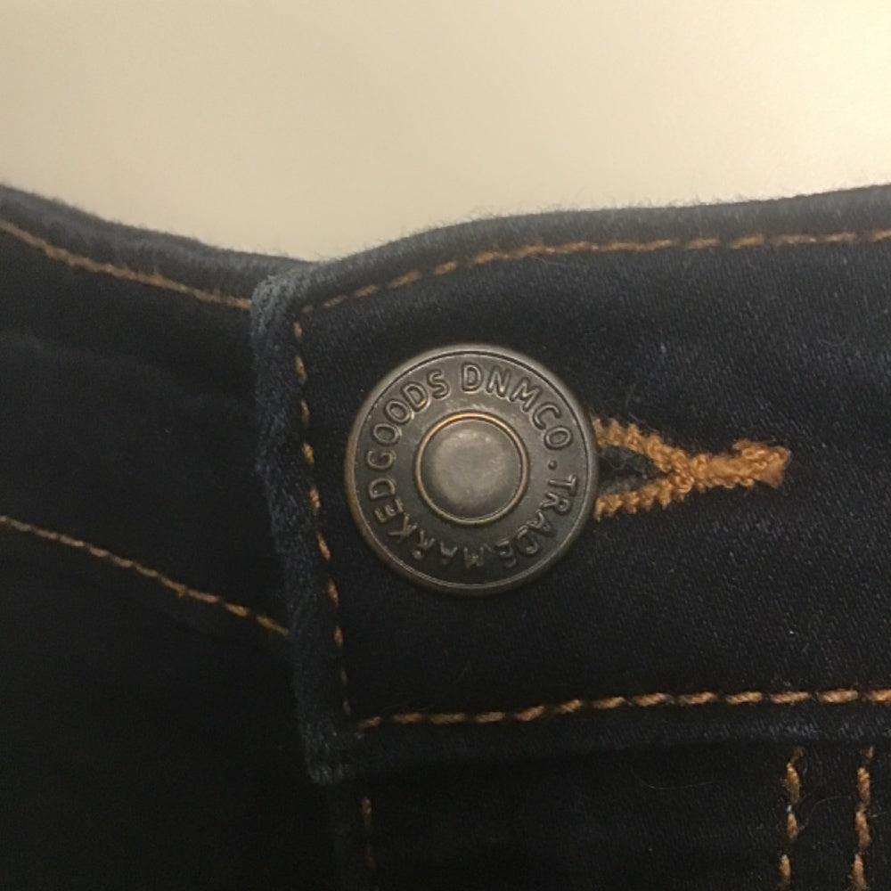 Denim co Dark Wash Shortie Short Jean sz 6