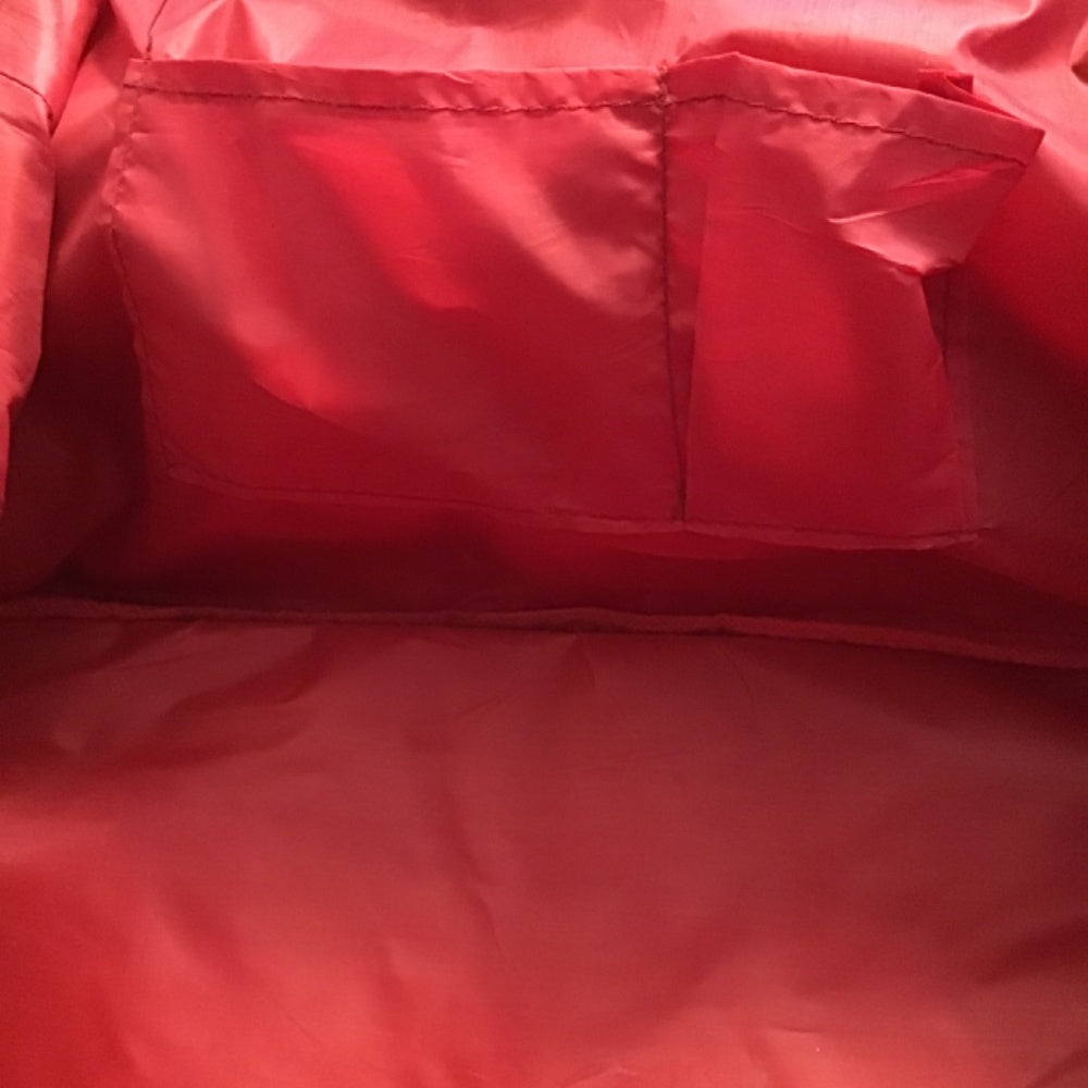 China town G travel bag red and maroon.