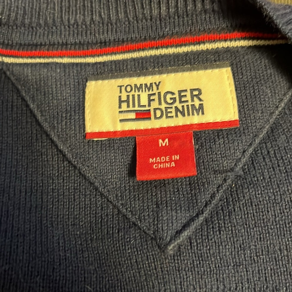 Tommy Hilfiger Denim Sweater Size M navy blue red long sleeve stretchy midriff