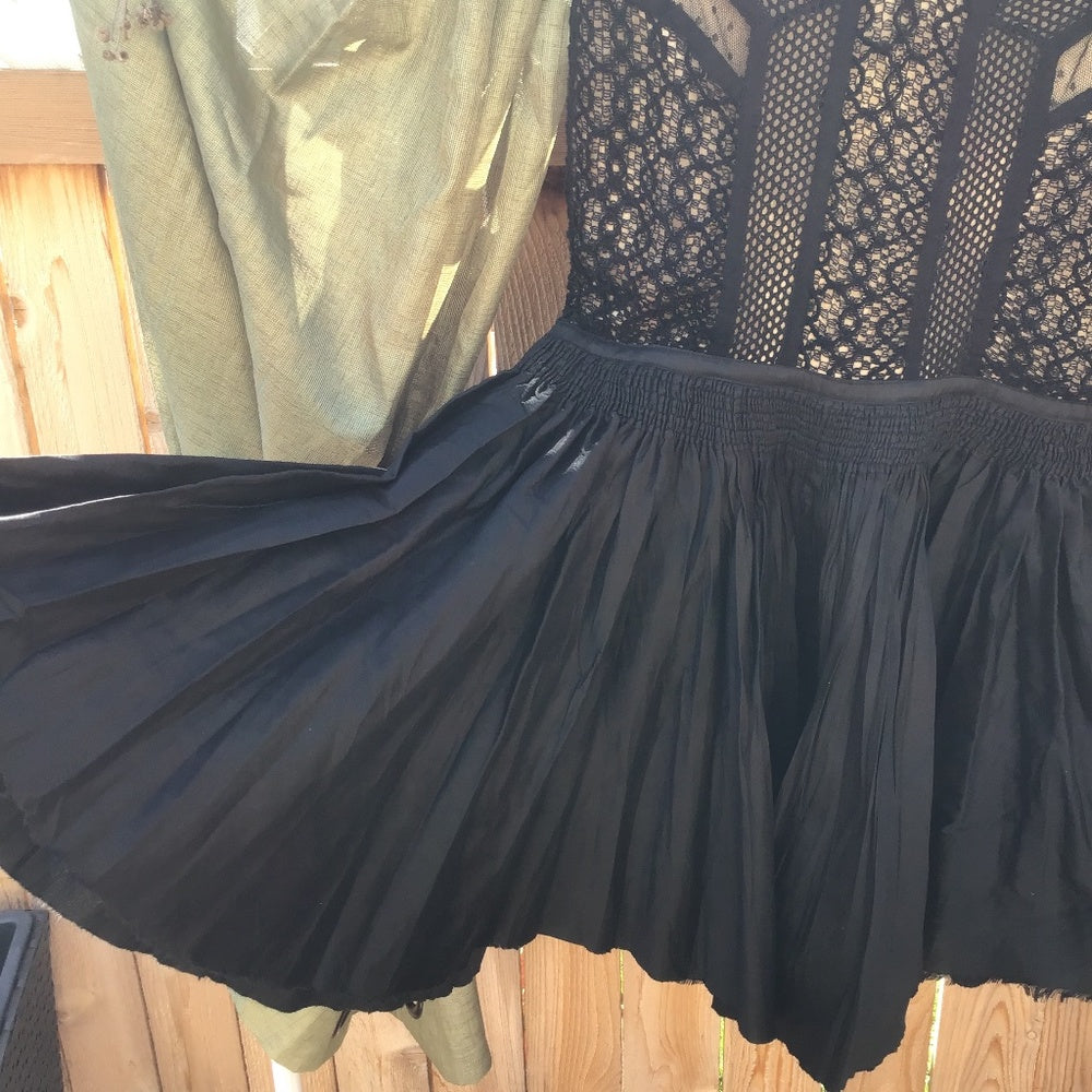 Free People Black lace Dress size xs