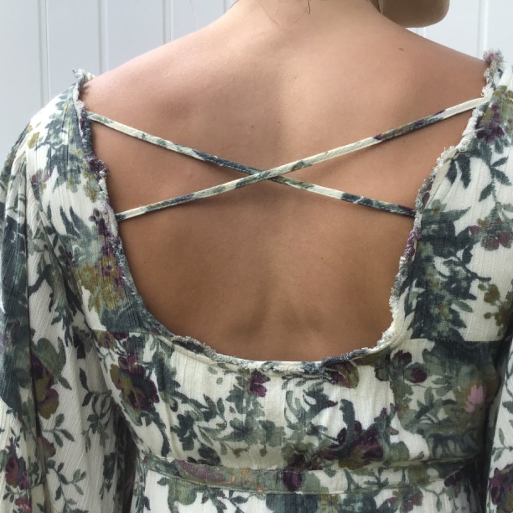Free People Flower Dress  Goddess sleeves size S