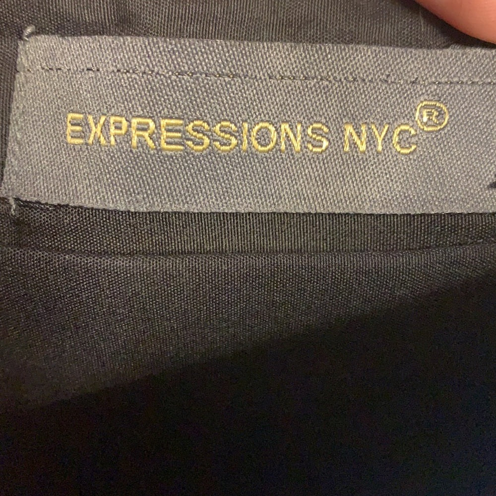 🎀 ExpressionsNYC beautiful beaded embellished bag