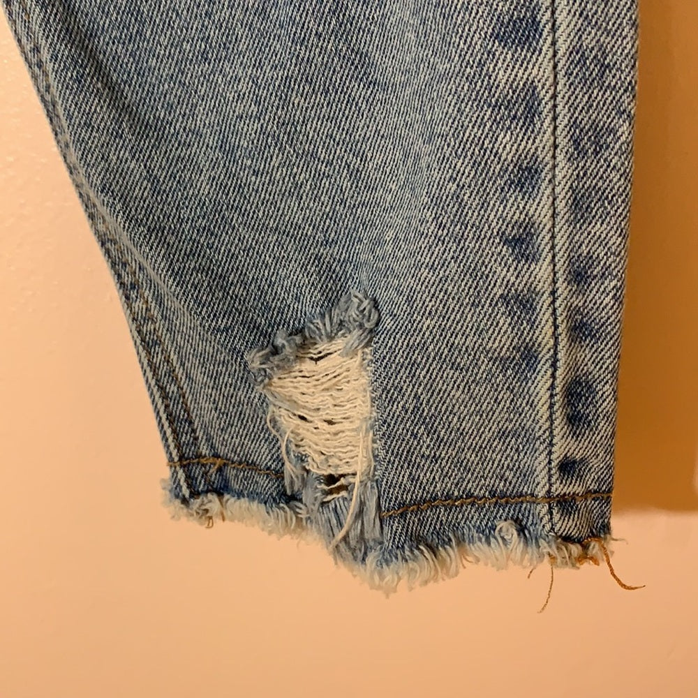 Wild Fable Distressed High Rise Mom Jean size00