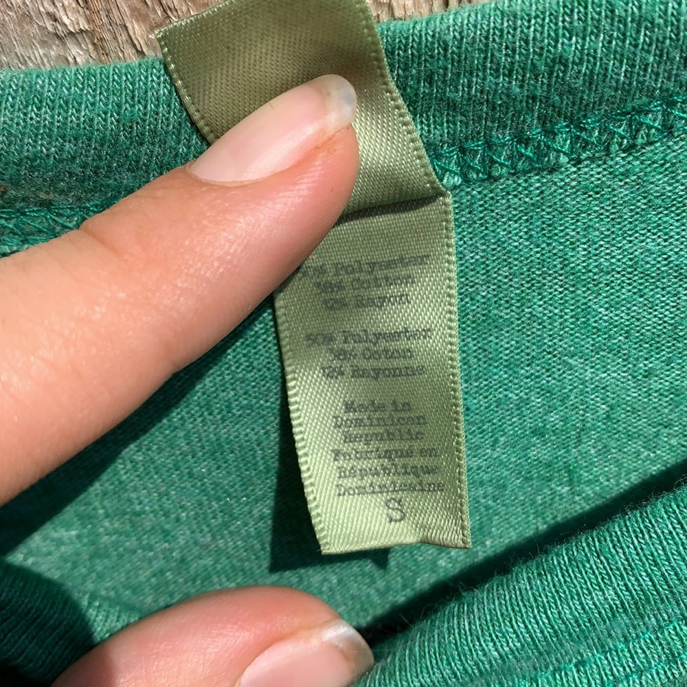 Alternative earth Casual Yale Ale Green Graphic Tee szS