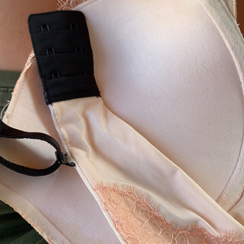 Victoria’s Secret Sexy Lacy Pink PushUp Bra 34D