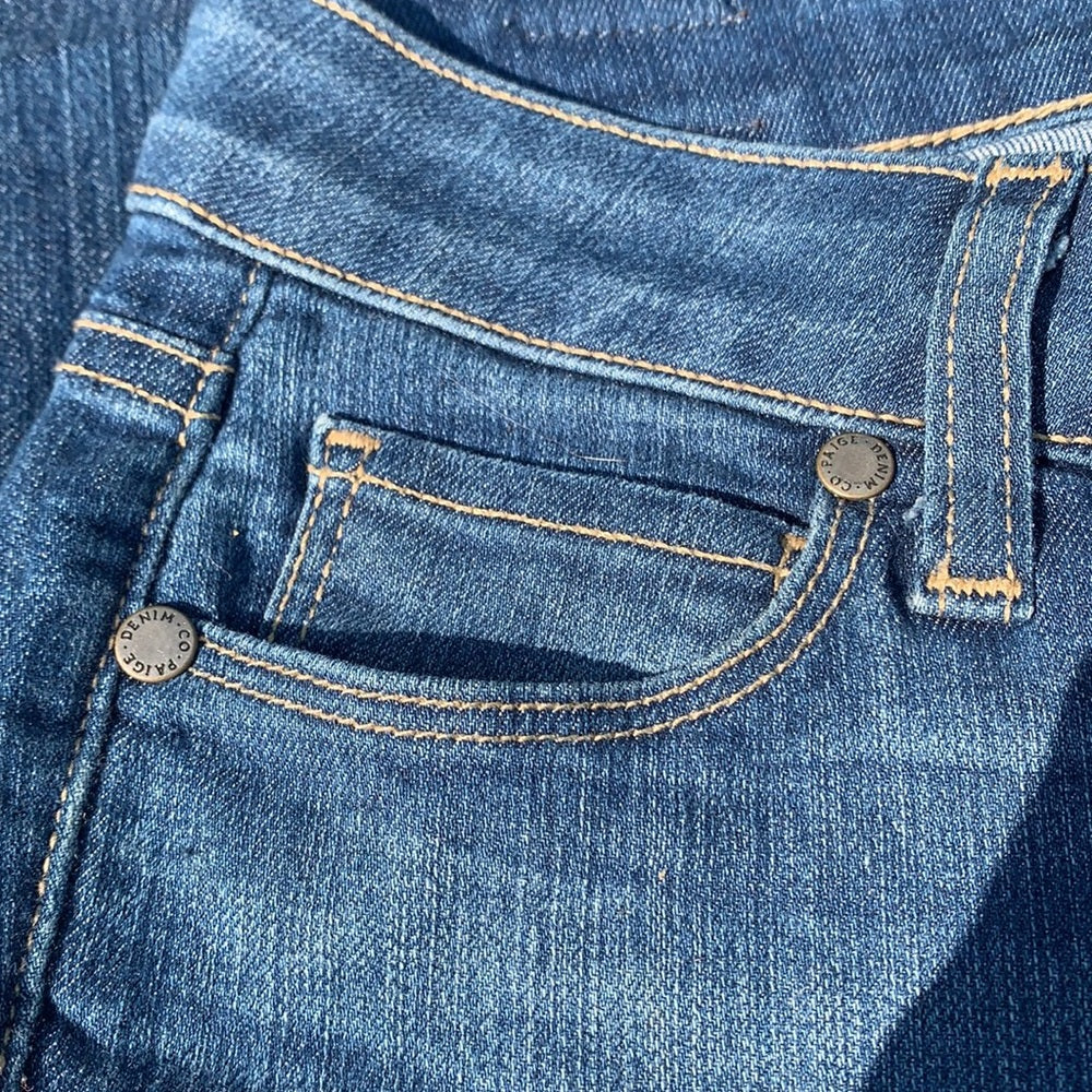 Sexy Snug Quality Bootcut Denim sz25