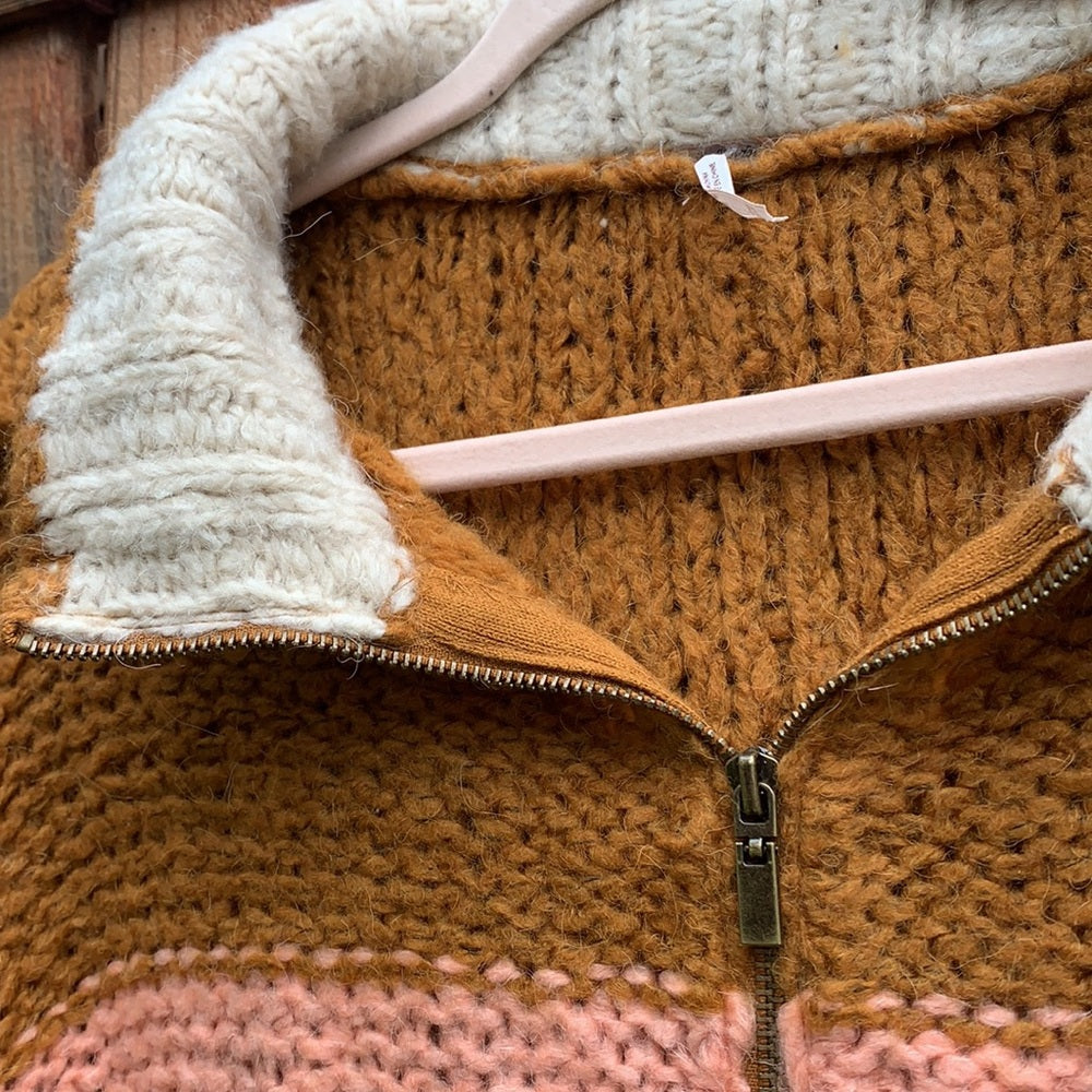Rare Free People Chunky Hooded Sweater Shawl