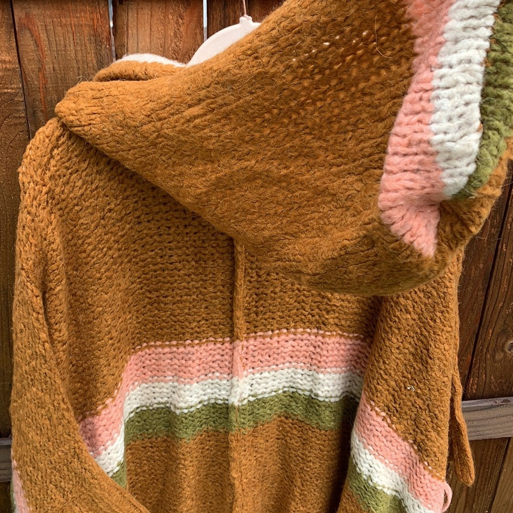 Rare Free People Chunky Hooded Sweater Shawl
