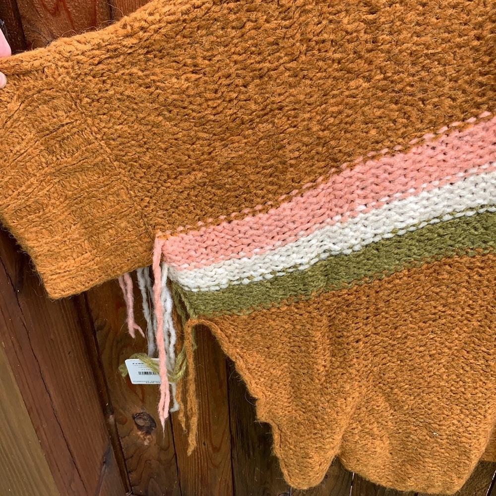 Rare Free People Chunky Hooded Sweater Shawl