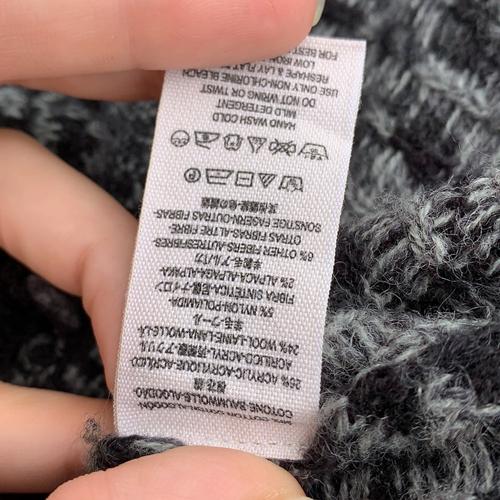 Free People Cozy Knit Pattern Scoop neck Sweater w/ hood sz small black and grey