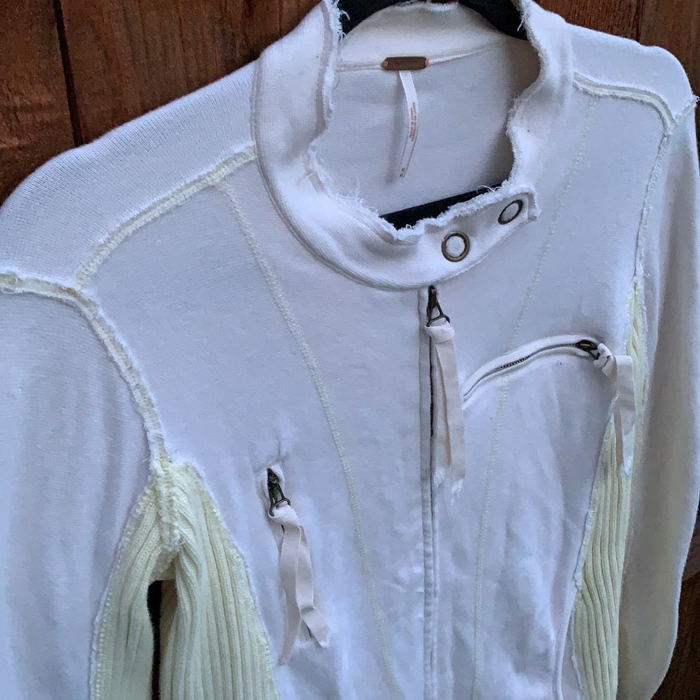 Free People  Zip up Jacket szM white and yellow asymmetric
