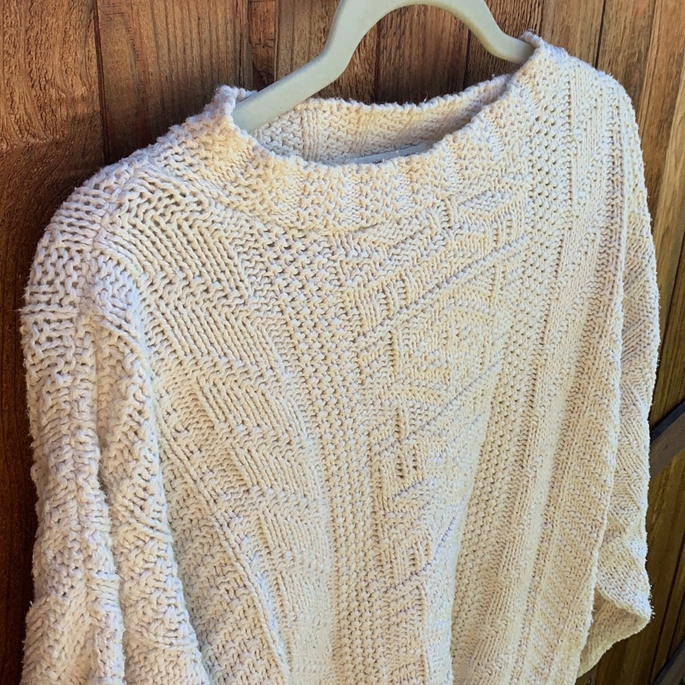 Knit Street Knit Sweater size M