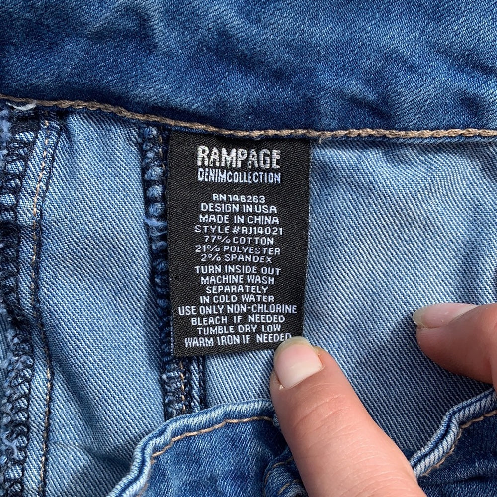 Rampage Jean Short size 3