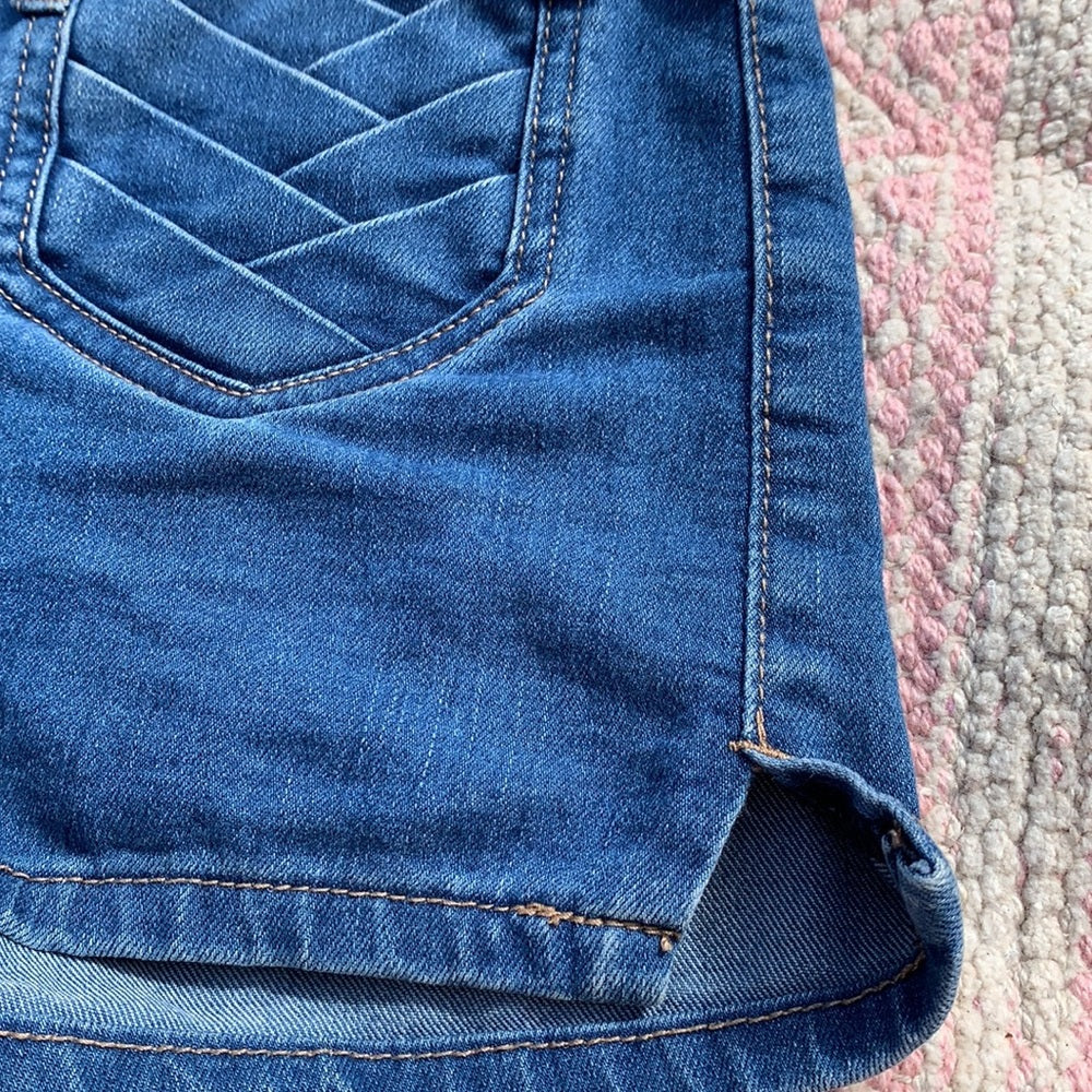 Rampage Jean Short size 3