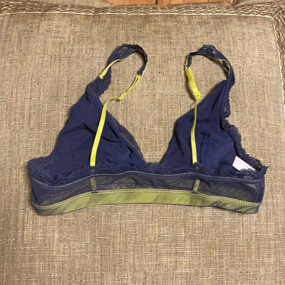 Free people bundle deal! 2 lace bras