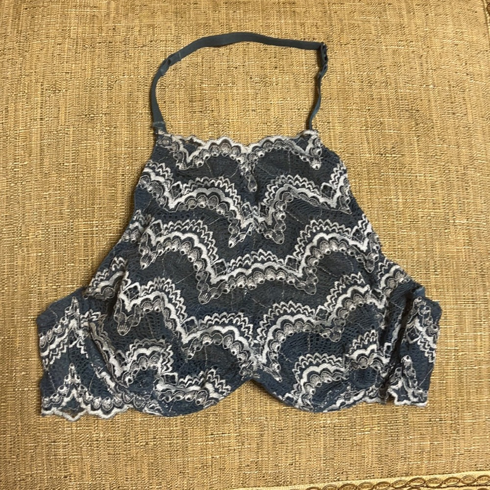 Free people bundle deal! 2 lace bras