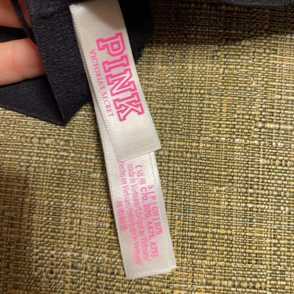 Victoria secret, Pink , Aerie bras bundle deal