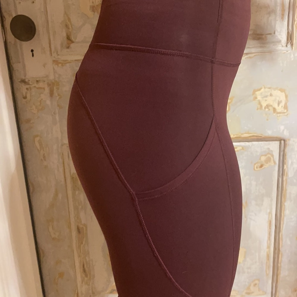 Lululemon maroon leggings size 2