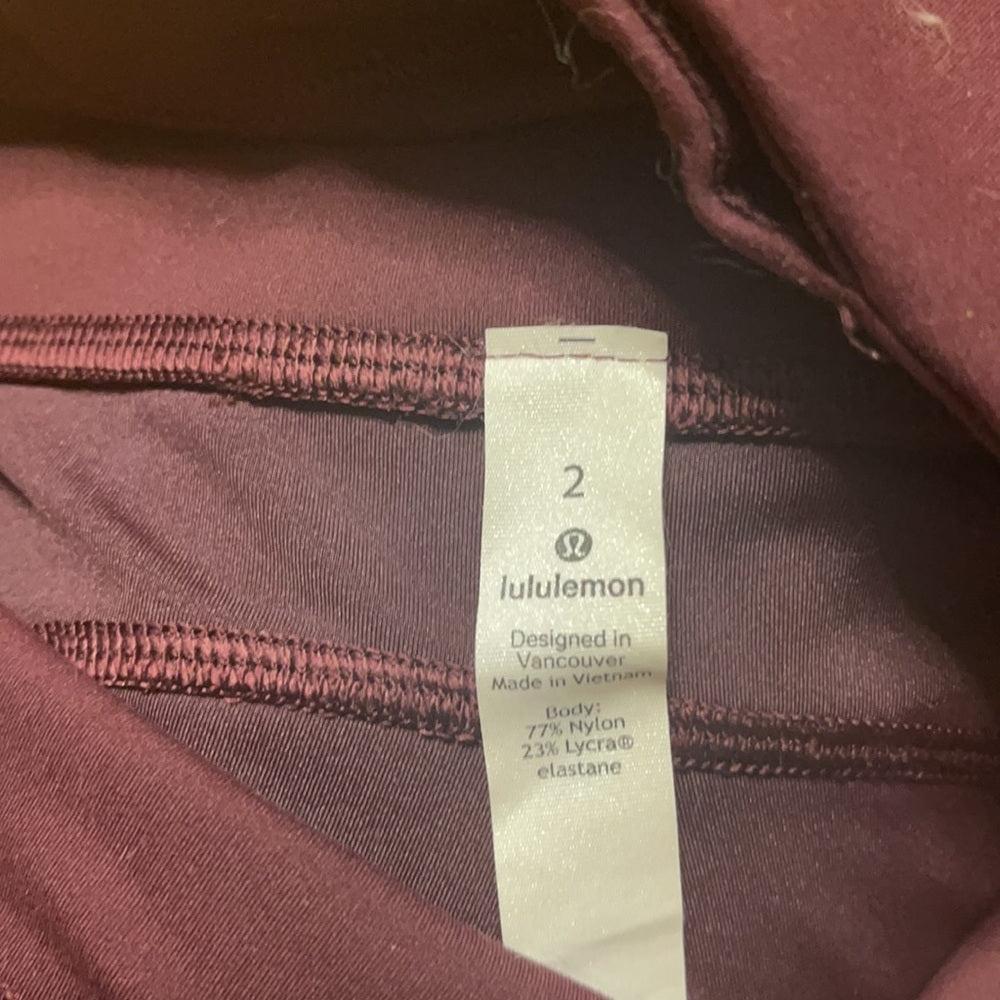 Lululemon maroon leggings size 2