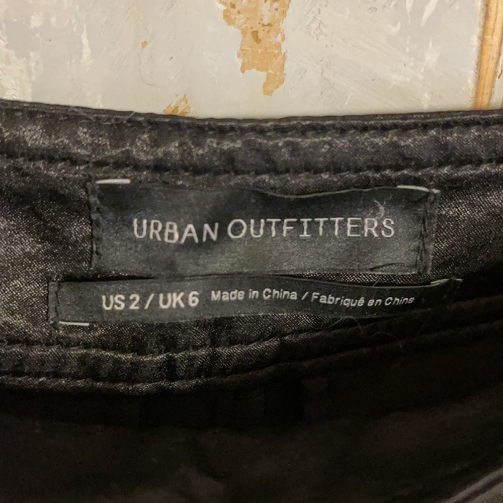 Urban Outfitters silk bomber pants with pockets sz 2