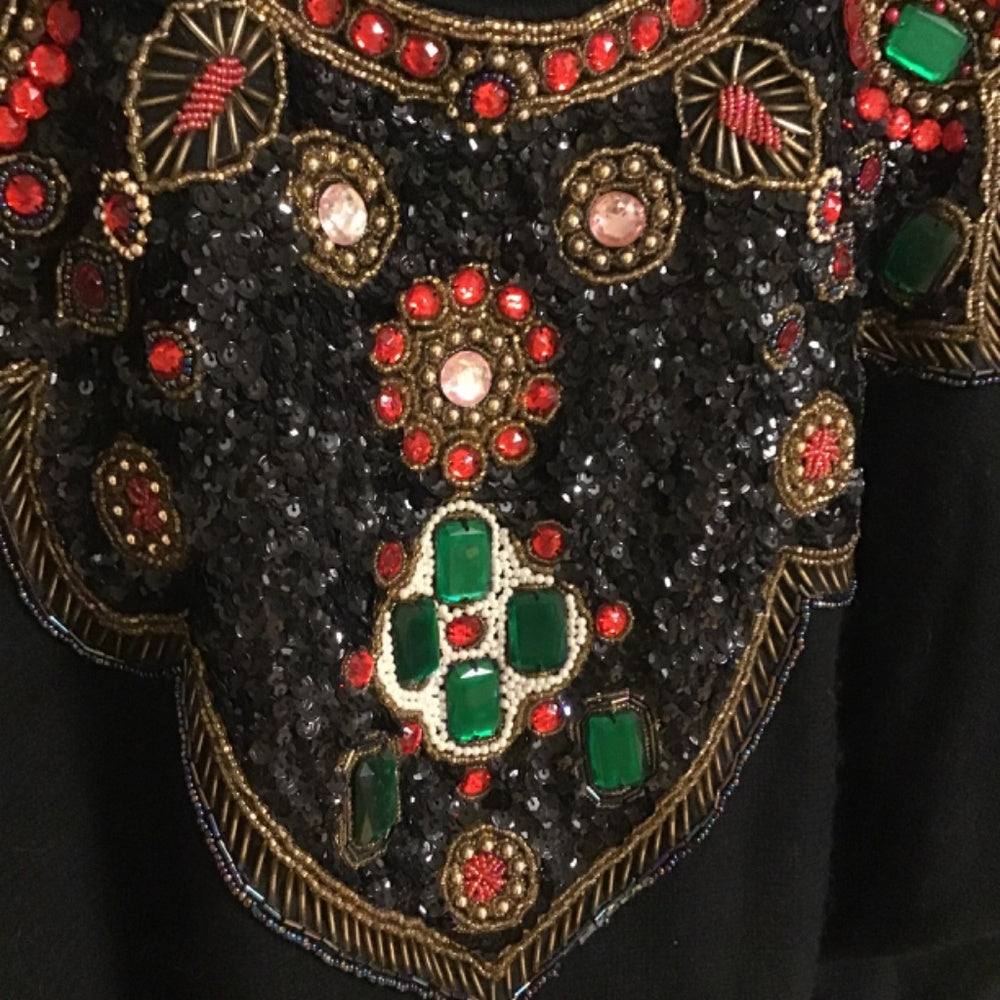 Vintage glass ruby beaded neck collar with gems Sz M lambwool angora hong kong