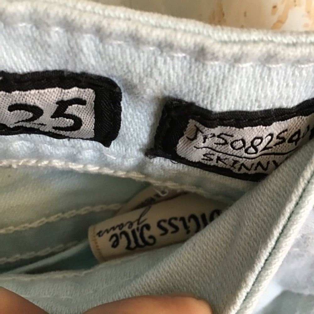 Miss Me skinny Izzy blue jeans Sz 25 with rhinestones