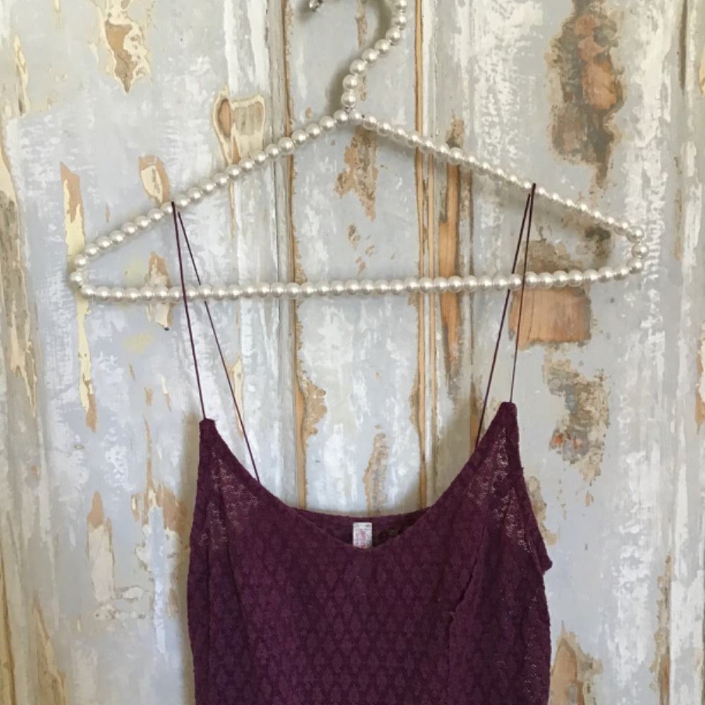 Free People maroon mini dress Sz Xs lace with slip