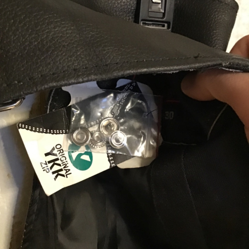 Genuine Leather Alpha assless chaps Sz 30