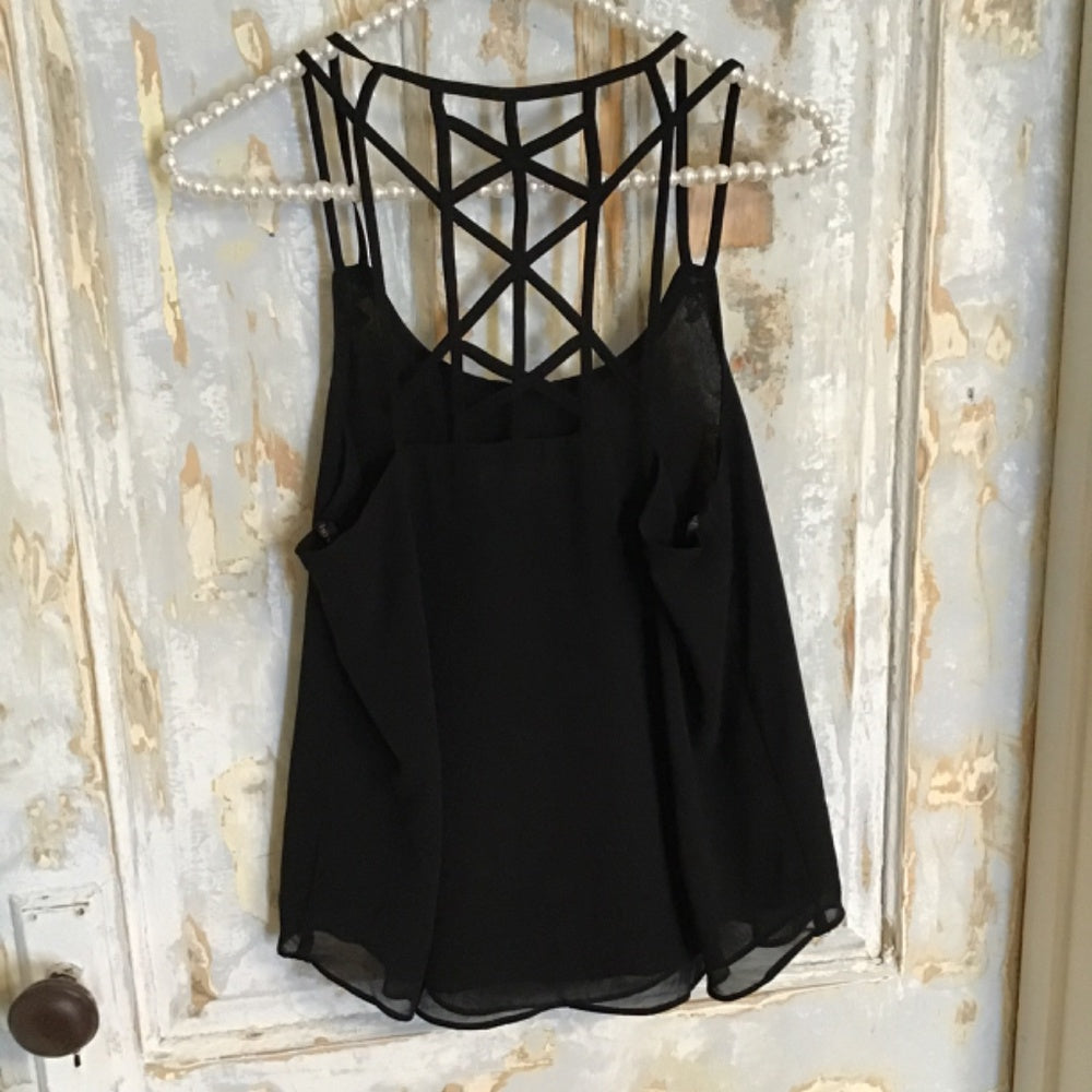 Mine black blouse Sz M