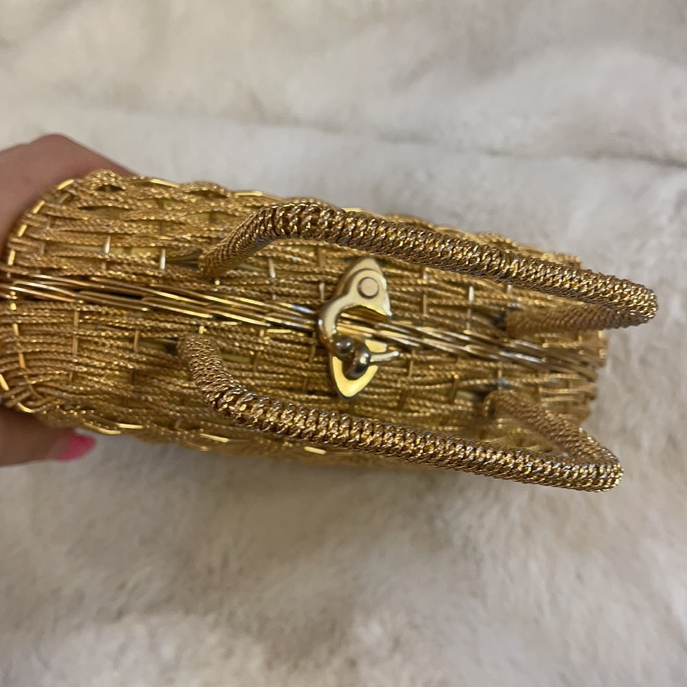 Vintage 80s Gold metal clutch with feet metallic