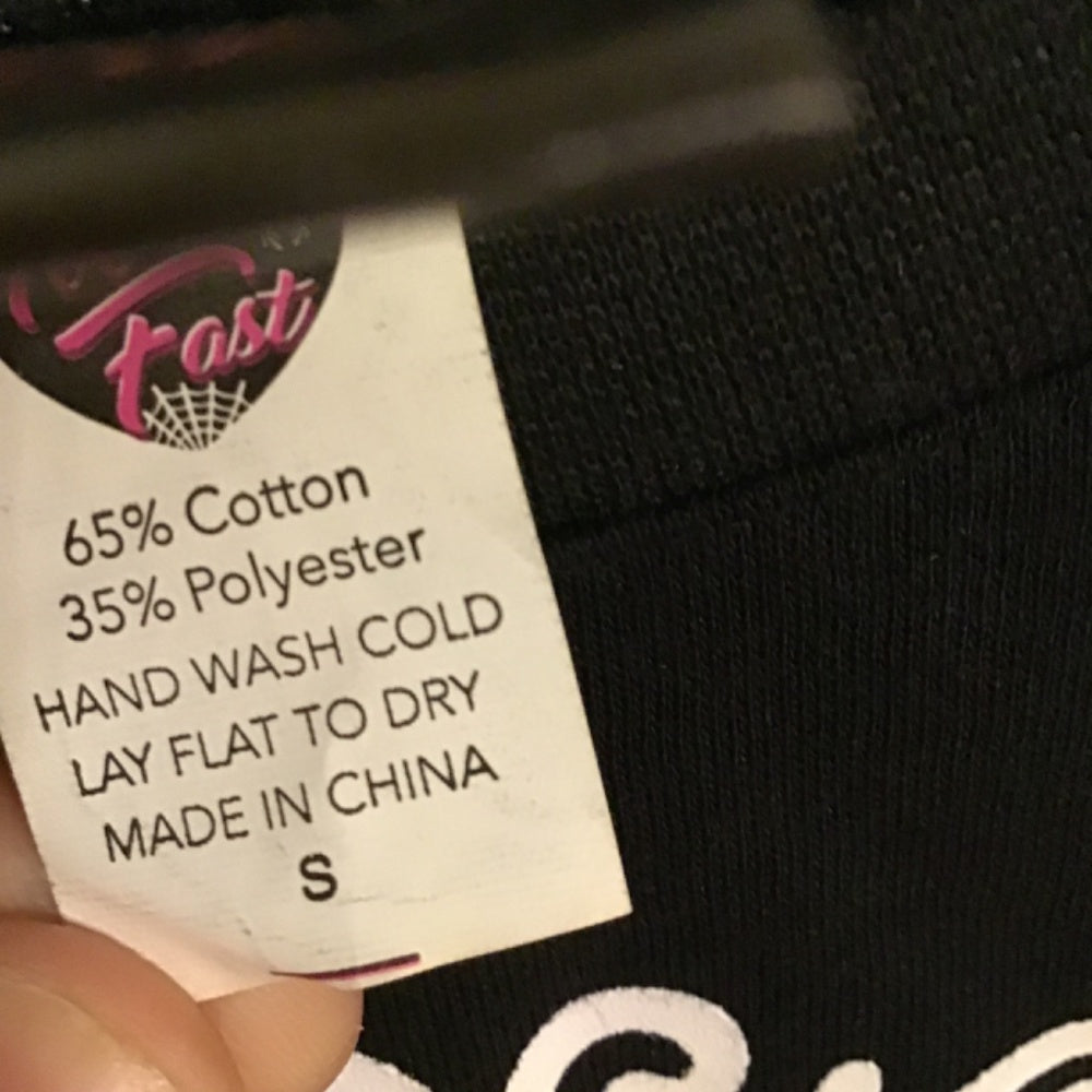 Too Fast Christmas themed sweatshirt Sz S