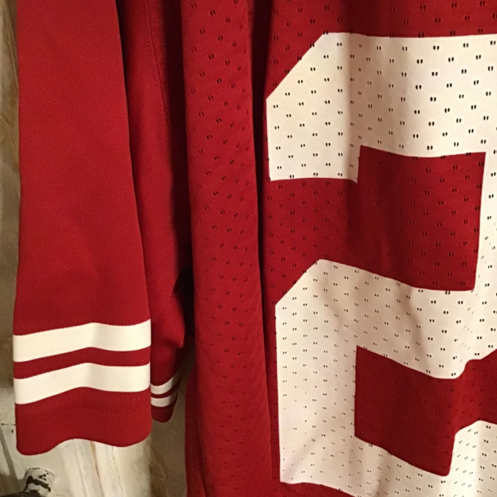 Adidas Wisconsin Badgers unisex jersey Sz 2XL