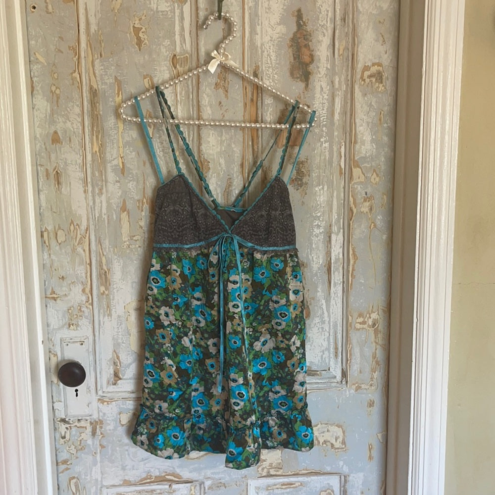 Vintage Free People flower blue & green  satin top night gown sz10 grey lace top