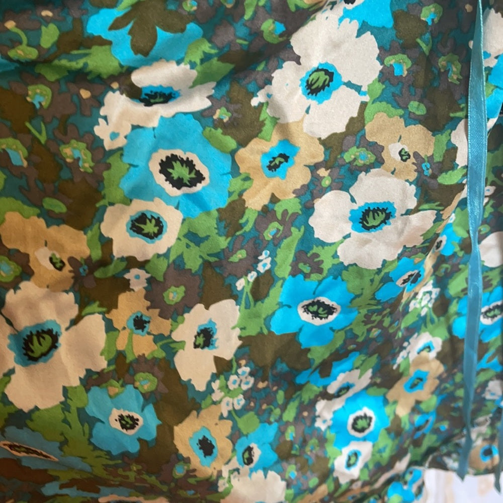 Vintage Free People flower blue & green  satin top night gown sz10 grey lace top