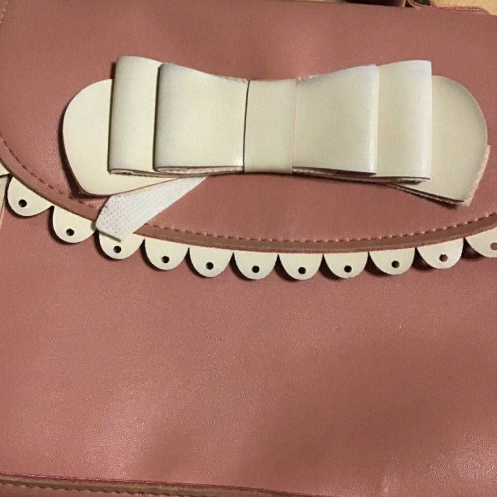 Pink shoulder purse cream and pink