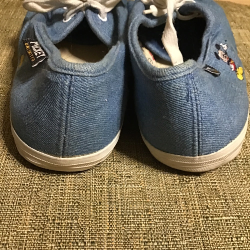 Mickey Unlimited Tennis shoes size 9 1/2 color blue