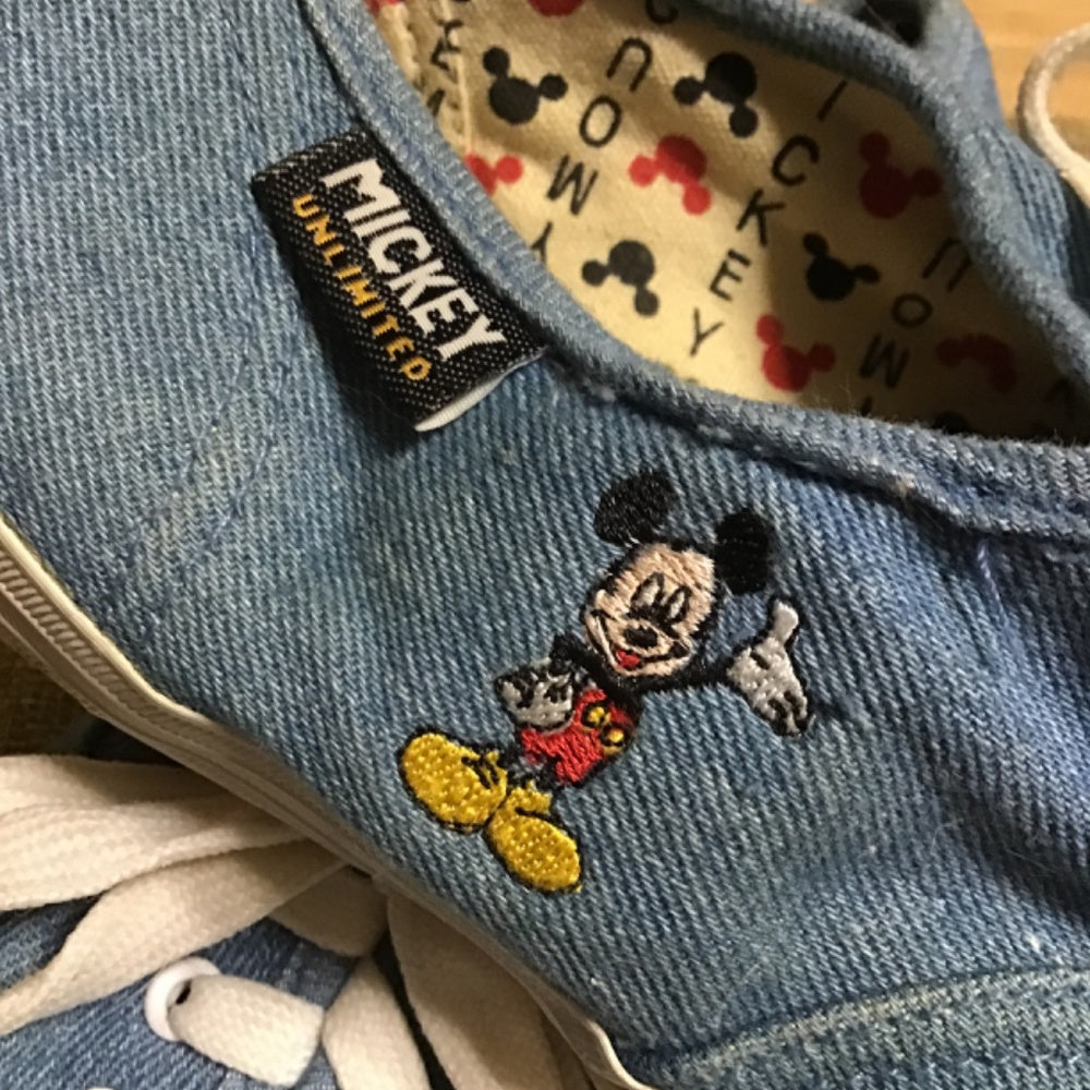Mickey Unlimited Tennis shoes size 9 1/2 color blue