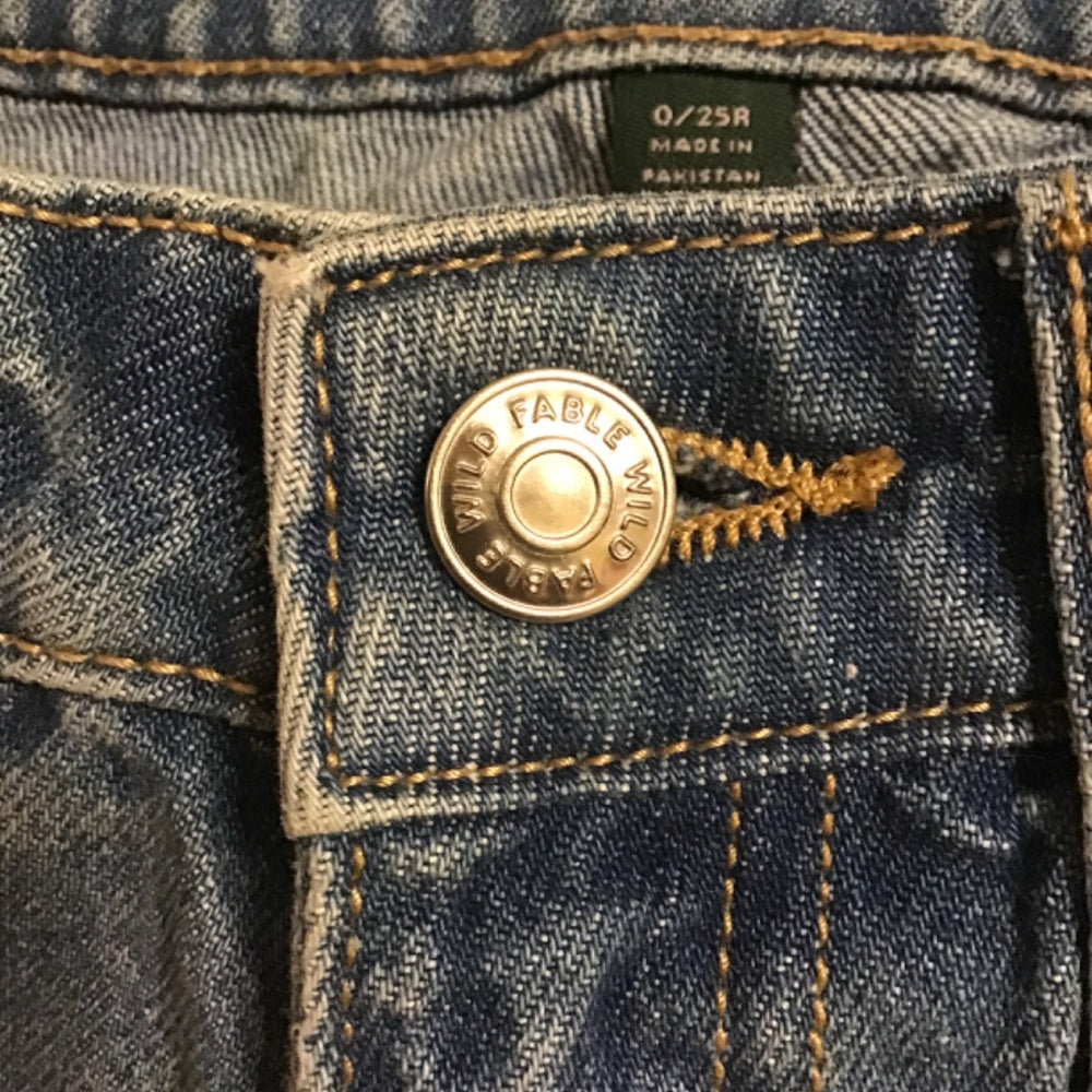 Wild fable denim shorts size 0/ 25r