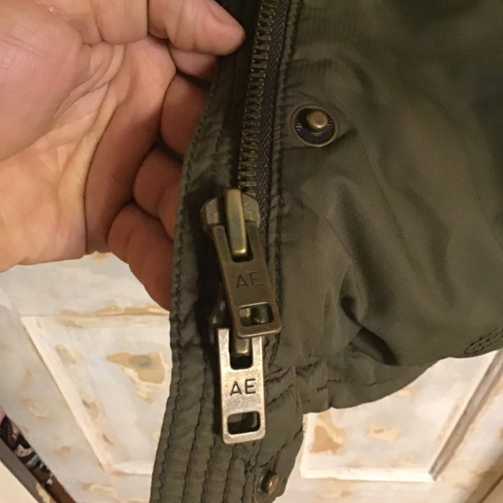 American Eagle outfitters jacket size S hunter green