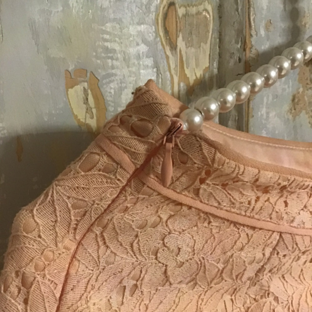 Lush Shorts light pink size M