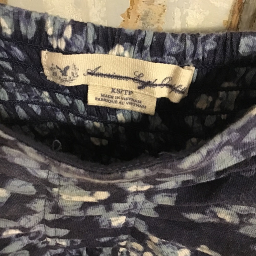 American Eagle outfitters dress size Xs two tone blue floral straps midi