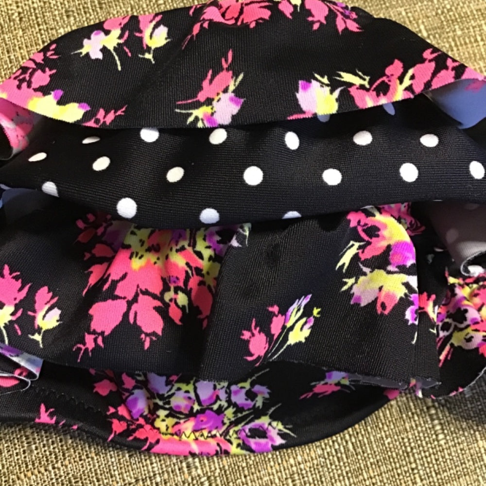 Pink Victoria secret top swimsuit size 34b