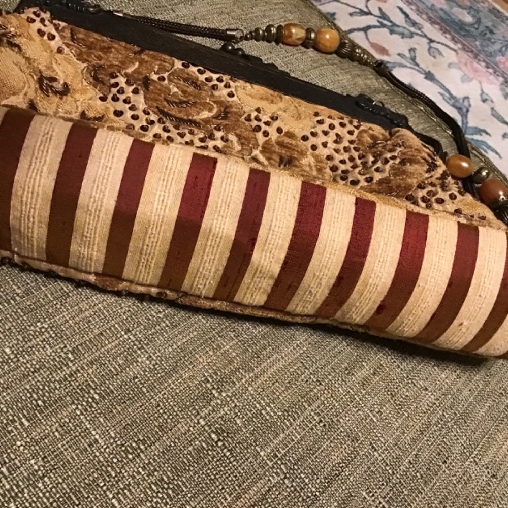 Hand made in India Purse velvet embroidered glass beads sequins Victorian brass