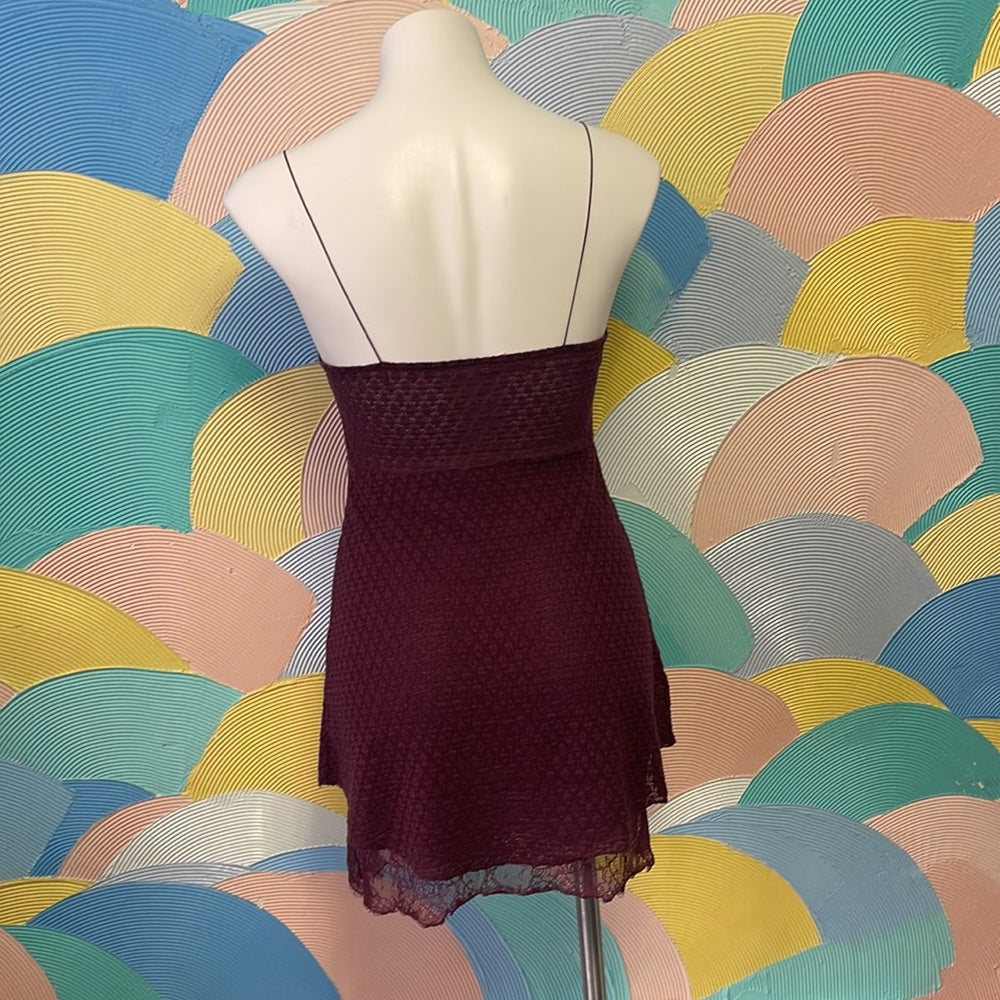Free People maroon mini dress Sz Xs lace with slip