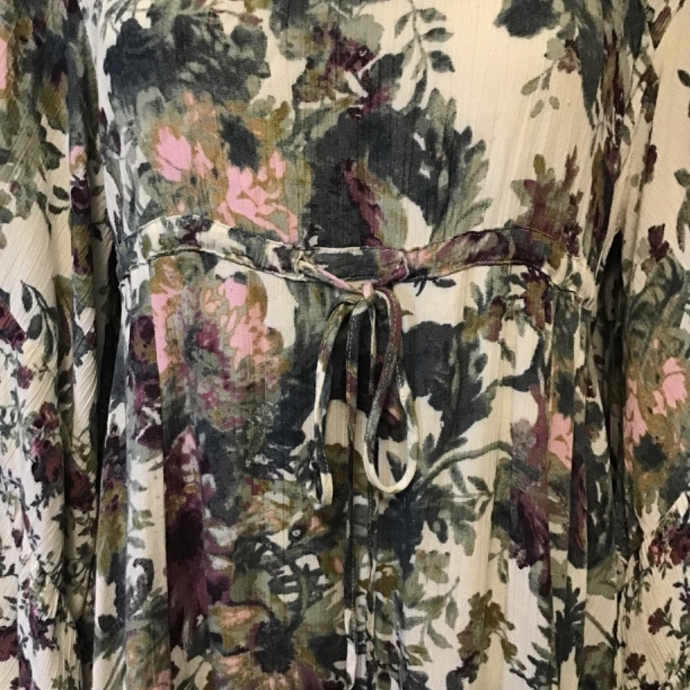 Free People Flower Dress  Goddess sleeves size S