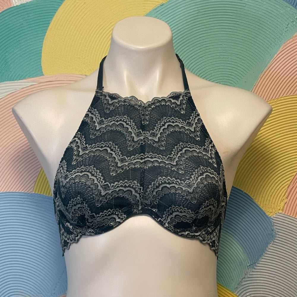 Free people bundle deal! 2 lace bras