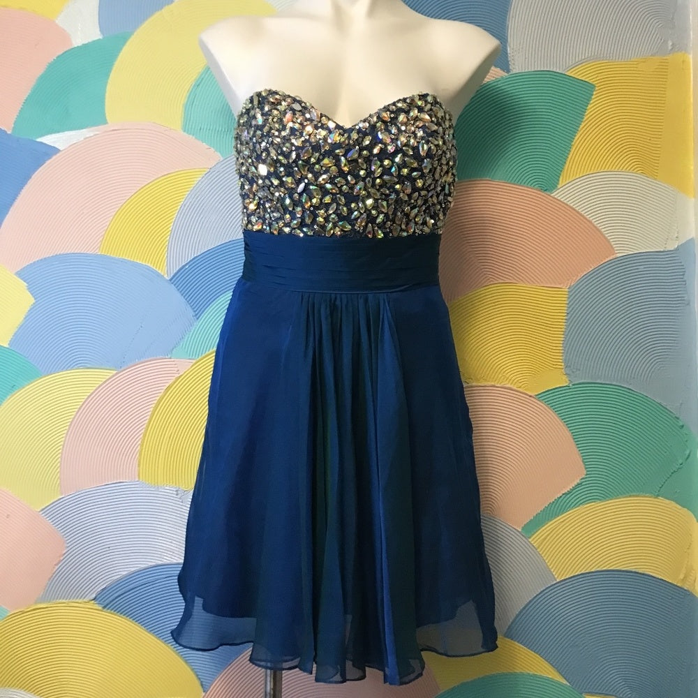 La Femme sparkling dress size 8